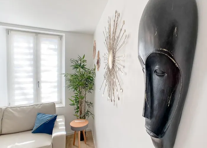 The Downtown Cosy Apartment *